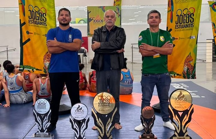 Primavera do Leste conquista vice-campeonato estadual no Wrestling e celebra títulos individuais